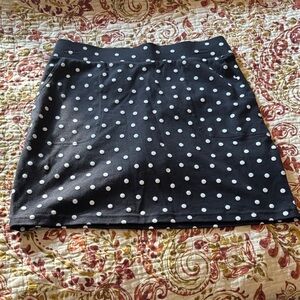 Croft & Barrow, Size PXS, Black with White Polka Dots Skort